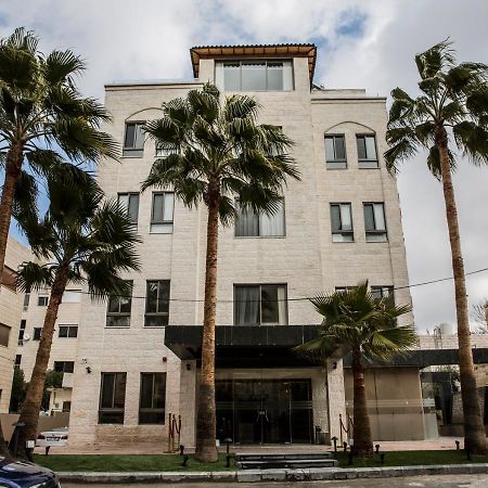 Naylover Hotel Suites Amman Zewnętrze zdjęcie
