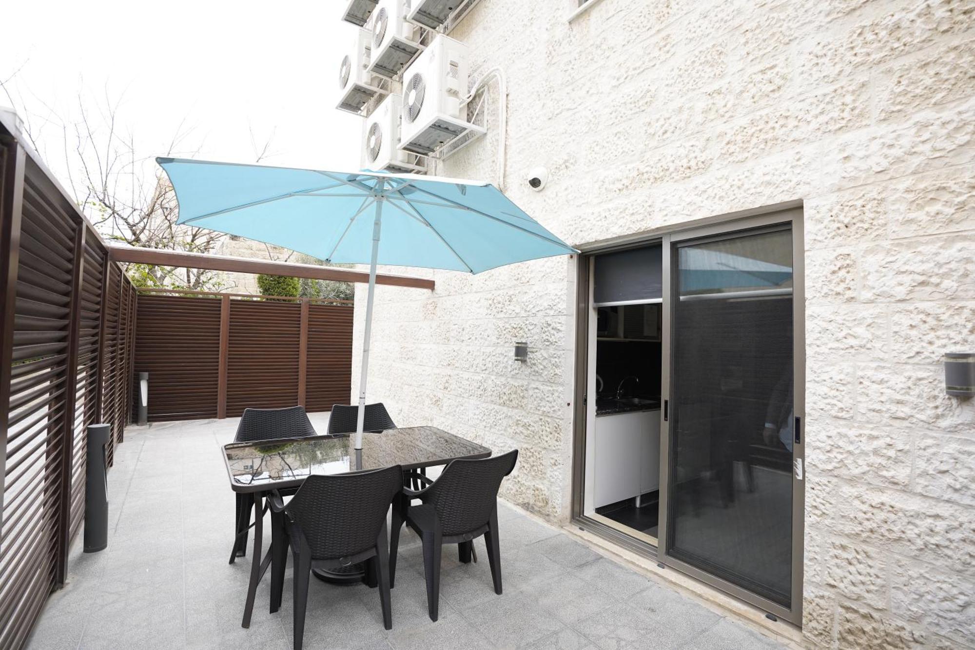 Naylover Hotel Suites Amman Zewnętrze zdjęcie