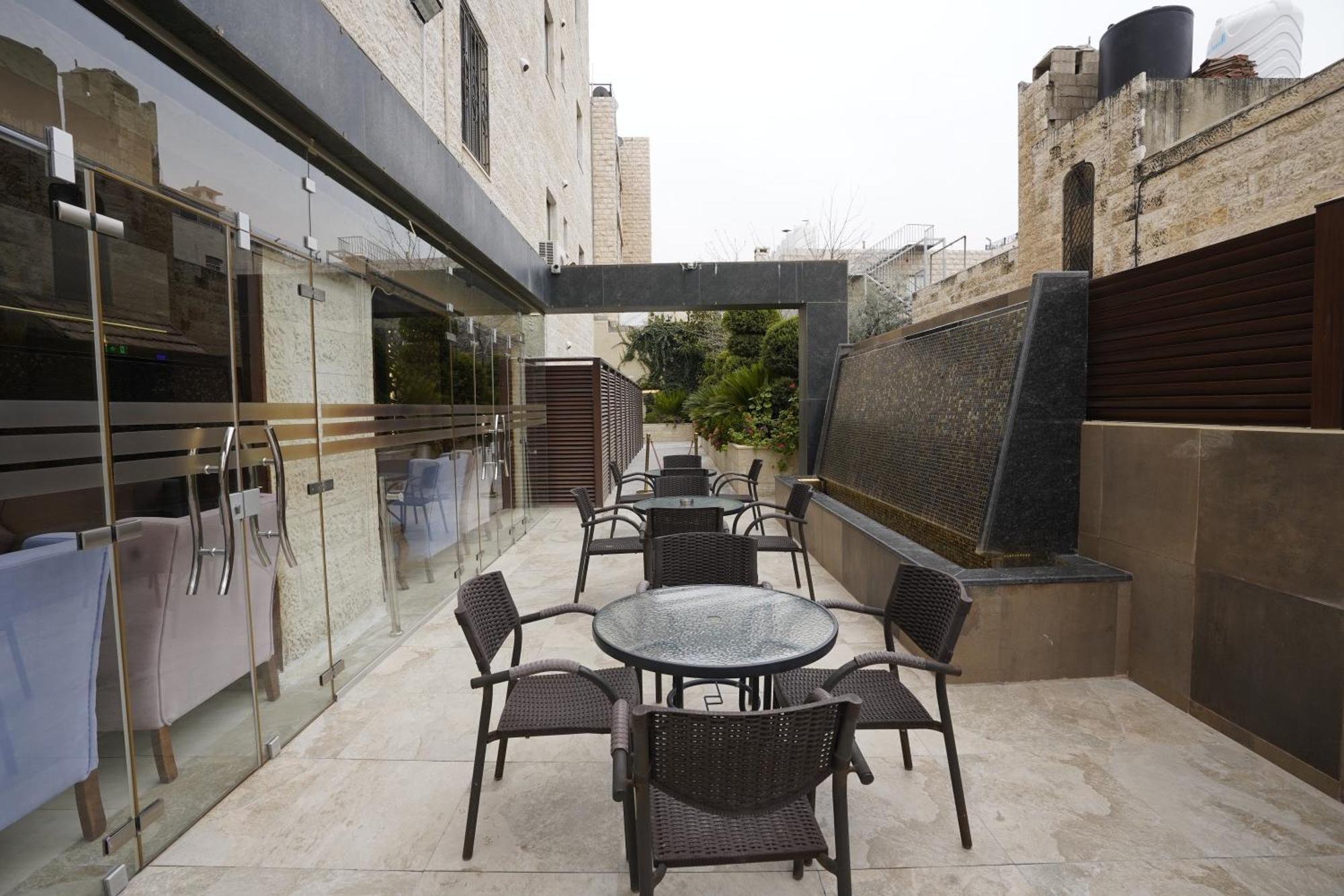 Naylover Hotel Suites Amman Zewnętrze zdjęcie