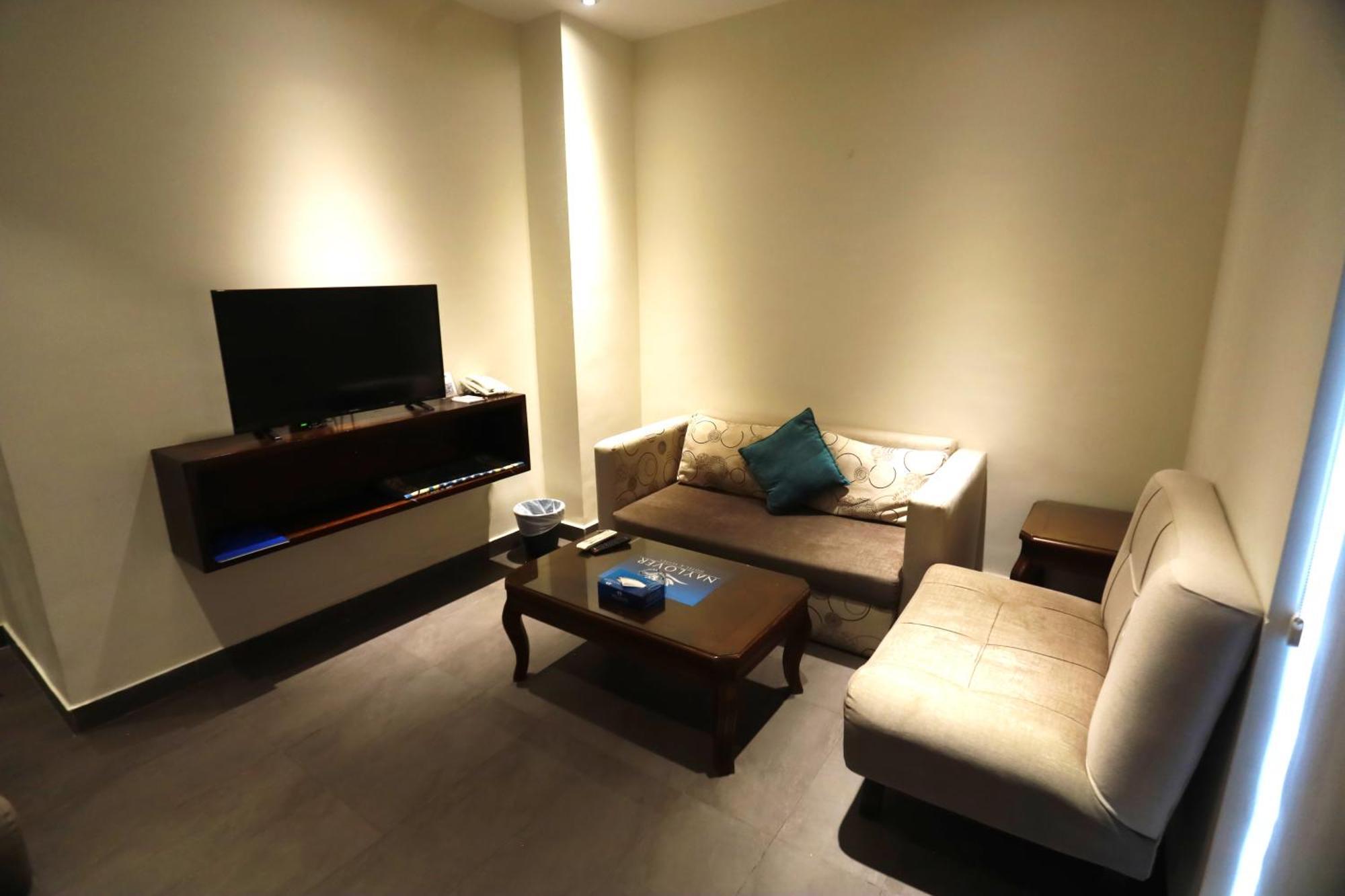 Naylover Hotel Suites Amman Zewnętrze zdjęcie