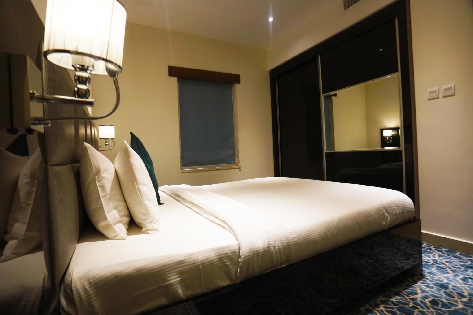 Naylover Hotel Suites Amman Zewnętrze zdjęcie